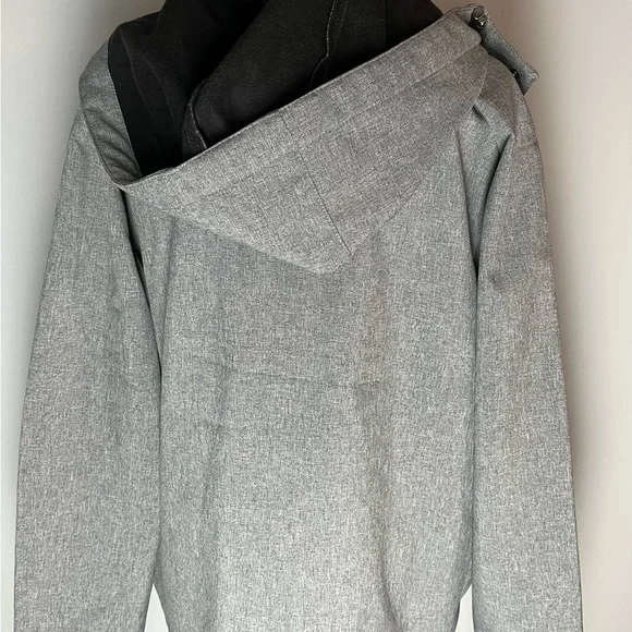 Indianapolis Colts jacket - Brand new with tags - Size: Medium - Picture 4 of 8